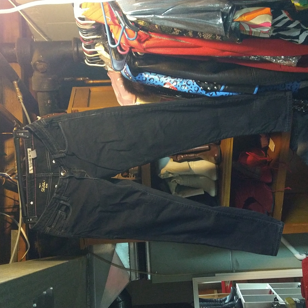 Black DKNY jeans size 31
